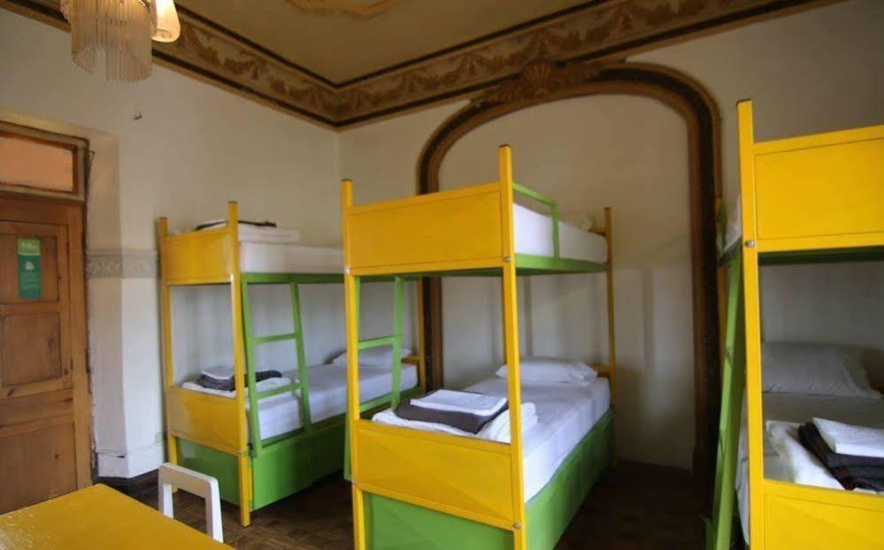 Yawruna Hostel Arequipa Zewnętrze zdjęcie